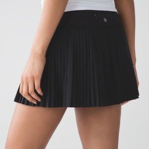 Lululemon Pleat to Street Skirt